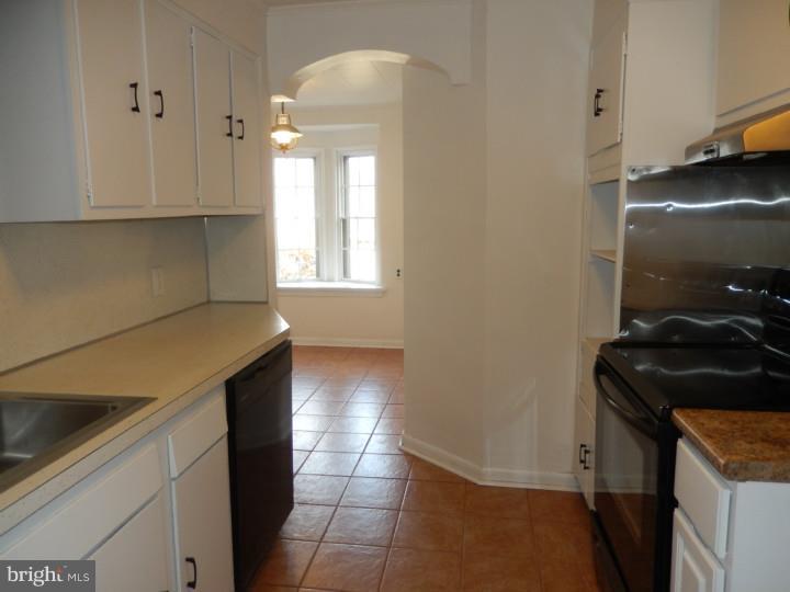 521 Paper Mill Road Oreland, PA 19075 - Photo 8 of 24 Gallery Image 8