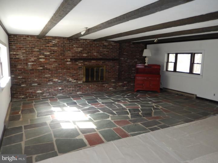 521 Paper Mill Road Oreland, PA 19075 - Photo 9 of 24 Gallery Image 9