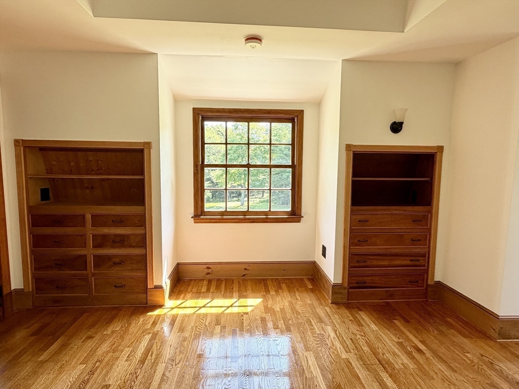 152 Uxbridge Road Sutton, MA 01590 - Photo 11 of 21