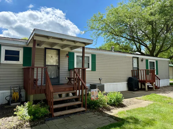 $40,000 | 14 Silver's Resort, Elysian, MN 56028