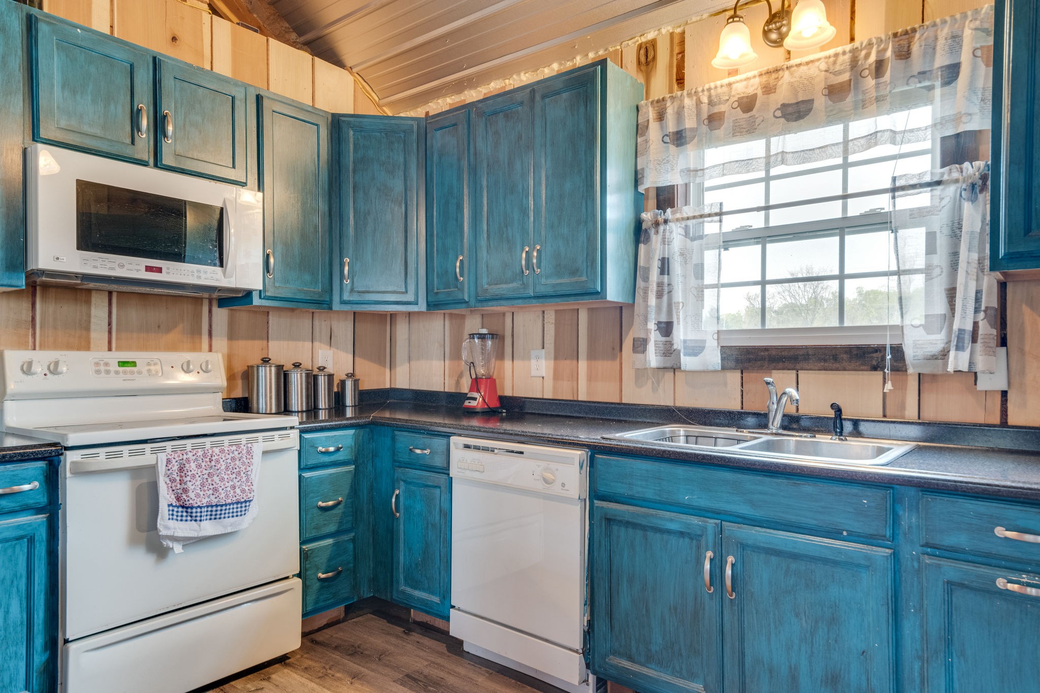 484 Eagles Bend Road Linden, TN 37096 - Photo 15 of 32 Gallery Image 15