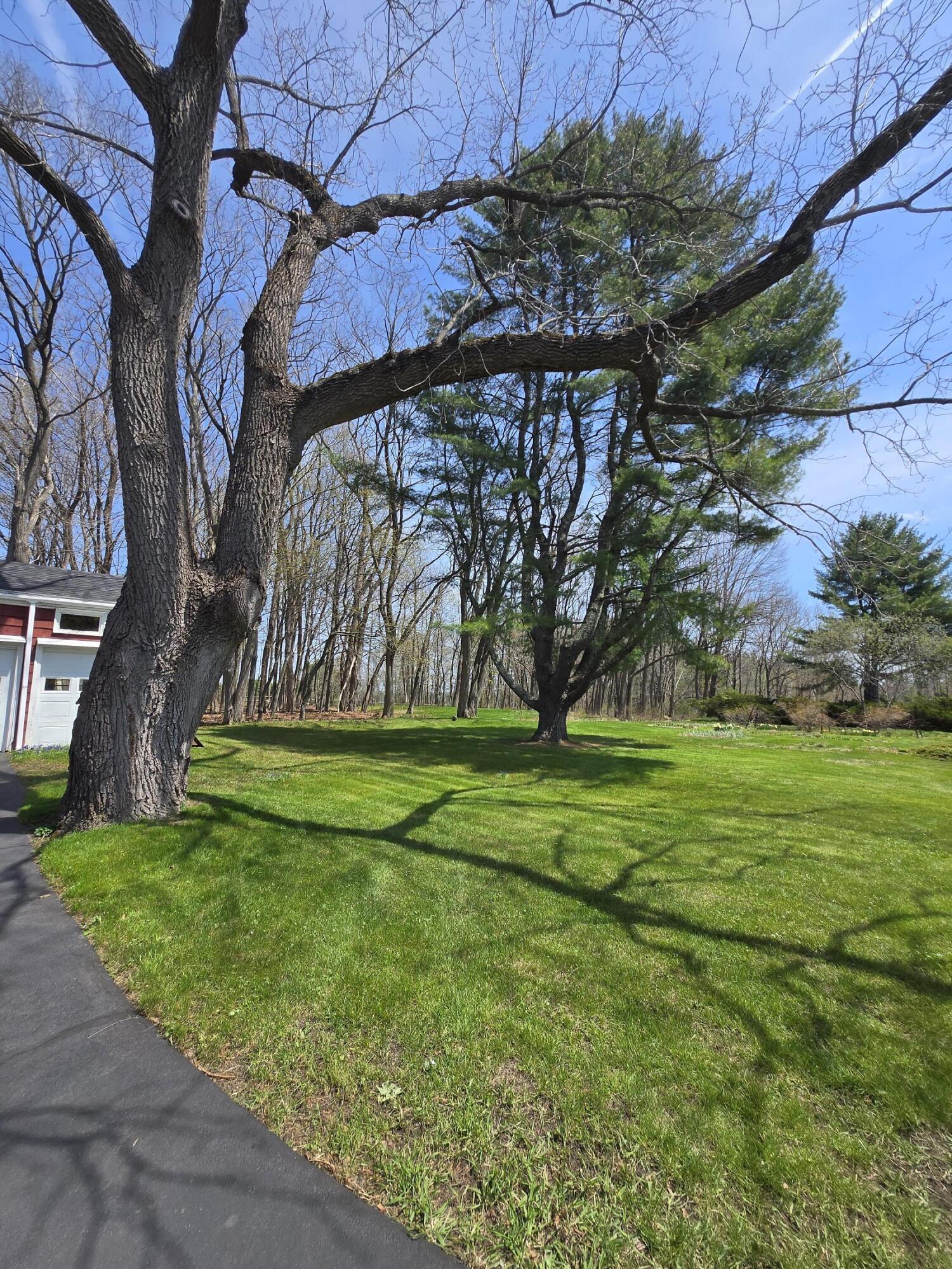 203 Winn Road Falmouth, ME 04105 - Photo 6 of 44 20260505_123350