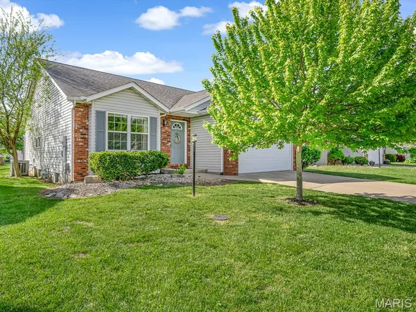 $310,000 | 4 Jason Drive, Glen Carbon, IL 62034