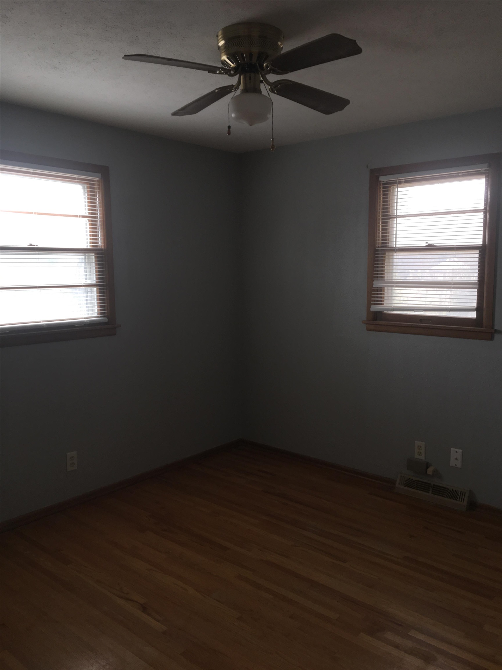 2627 Dellrose Wichita, KS 67220 - Photo 5 of 12