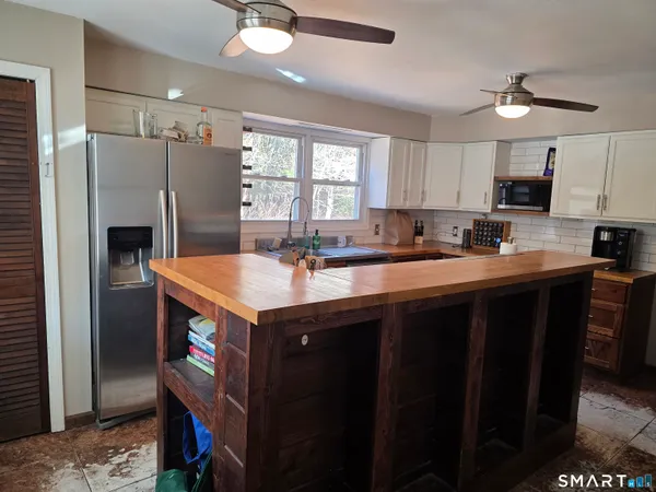 $2,200 | 61 North Shore Road, Voluntown, CT 06384