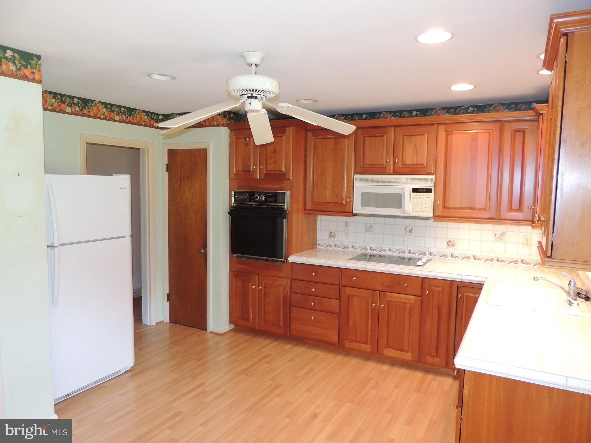 1119 Frederick Road Jenkintown, PA 19046 - Photo 12 of 24
