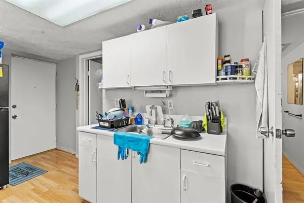 $1,725,000 | 377-383 Manchester Street, Manchester, NH 03103