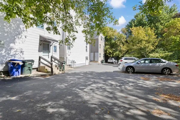 $1,725,000 | 377-383 Manchester Street, Manchester, NH 03103