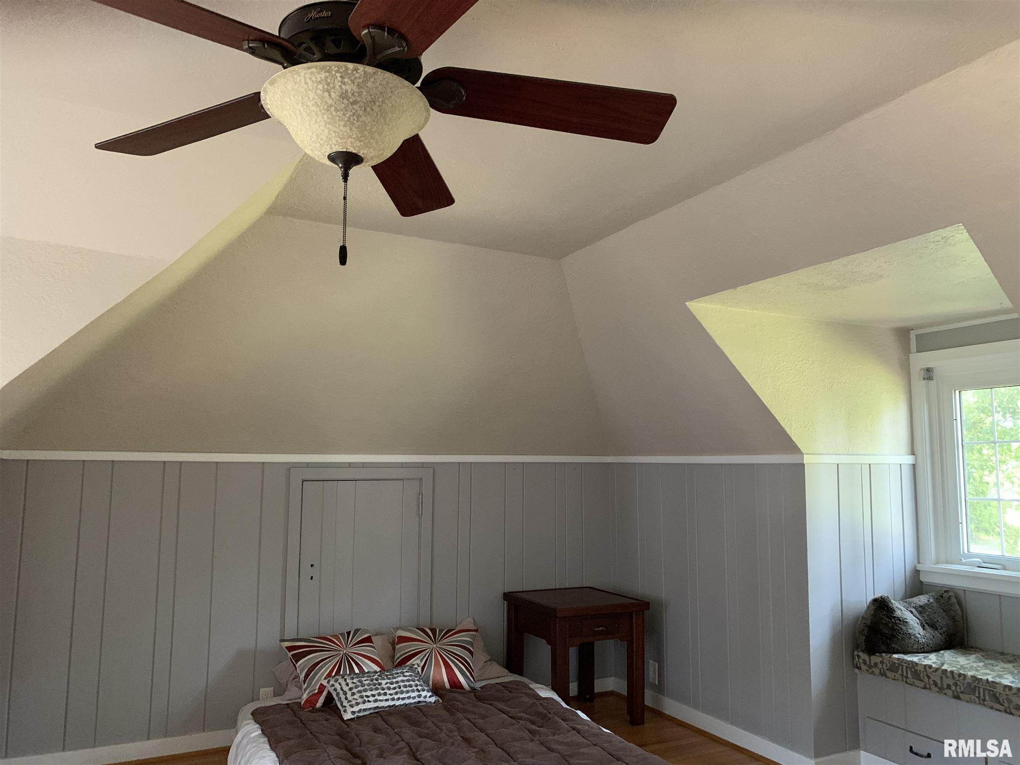 1881 East Richview Road Mount Vernon, IL 62864 - Photo 26 of 42 Gallery Image 26