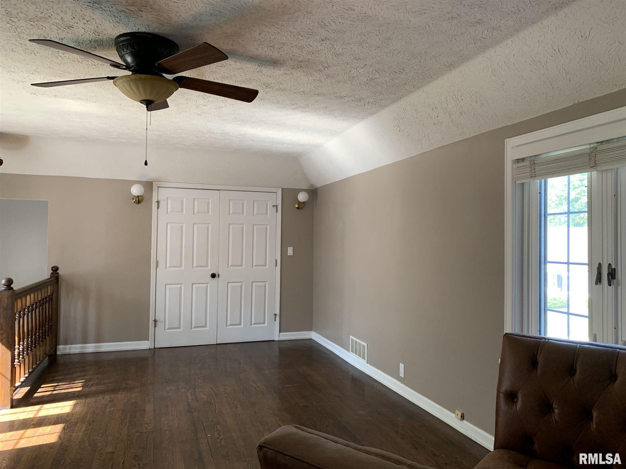 1881 East Richview Road Mount Vernon, IL 62864 - Photo 28 of 42 Gallery Image 28