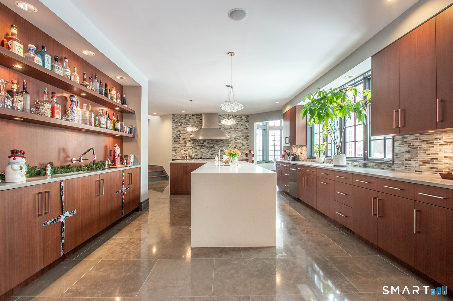 85 Banks Road Easton, CT 06612 - Photo 10 of 31