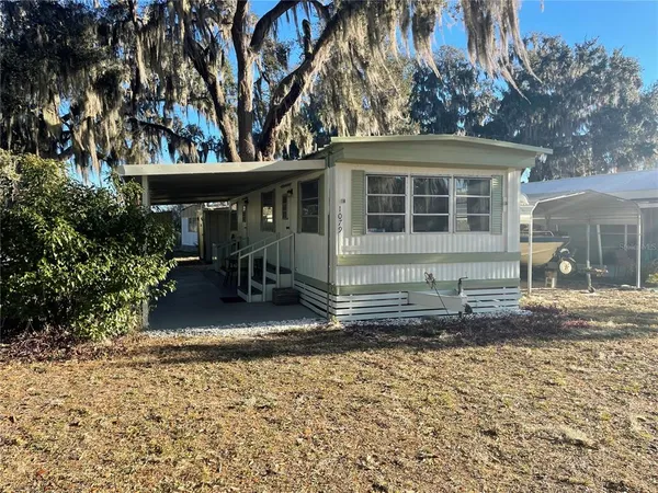 $1,050 | 1079 Northwest 7th Boulevard, Lake Panasoffkee, FL 33538
