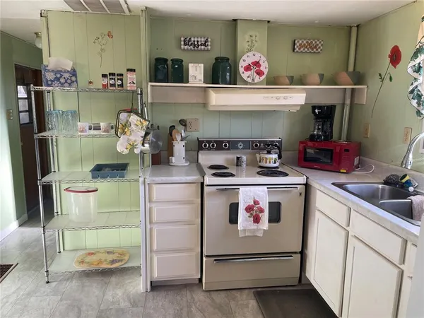 $1,050 | 1079 Northwest 7th Boulevard, Lake Panasoffkee, FL 33538