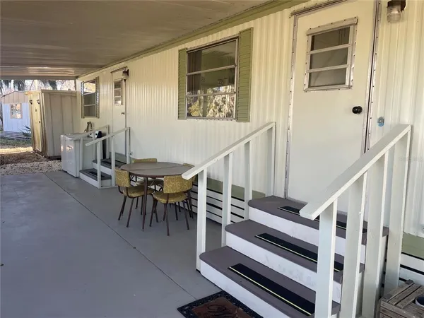 $1,050 | 1079 Northwest 7th Boulevard, Lake Panasoffkee, FL 33538