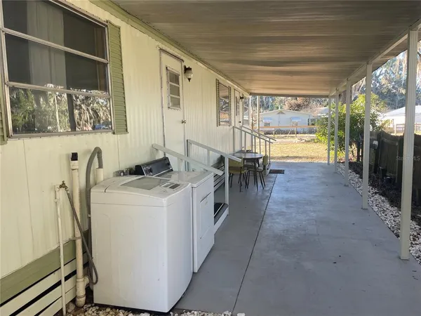 $1,050 | 1079 Northwest 7th Boulevard, Lake Panasoffkee, FL 33538