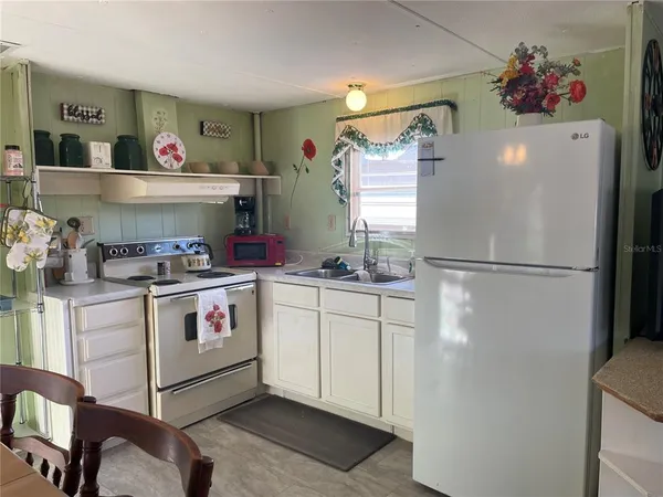 $1,050 | 1079 Northwest 7th Boulevard, Lake Panasoffkee, FL 33538