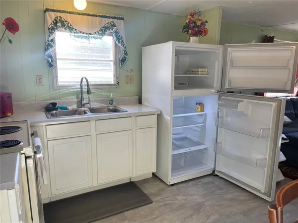 $1,050 | 1079 Northwest 7th Boulevard, Lake Panasoffkee, FL 33538