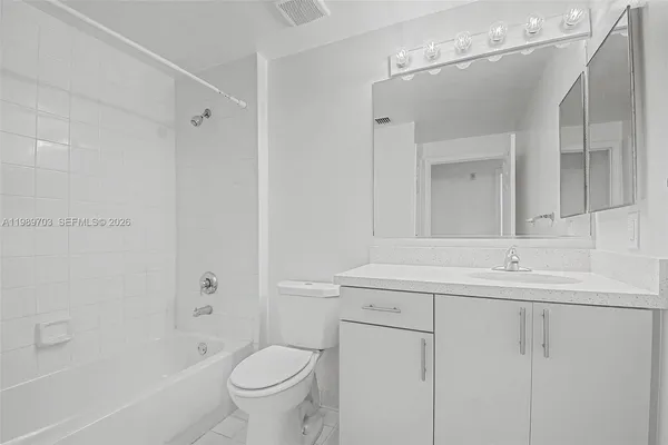 $1,875 | 7000 Southwest 80th Street, Unit 103, Miami, FL 33143