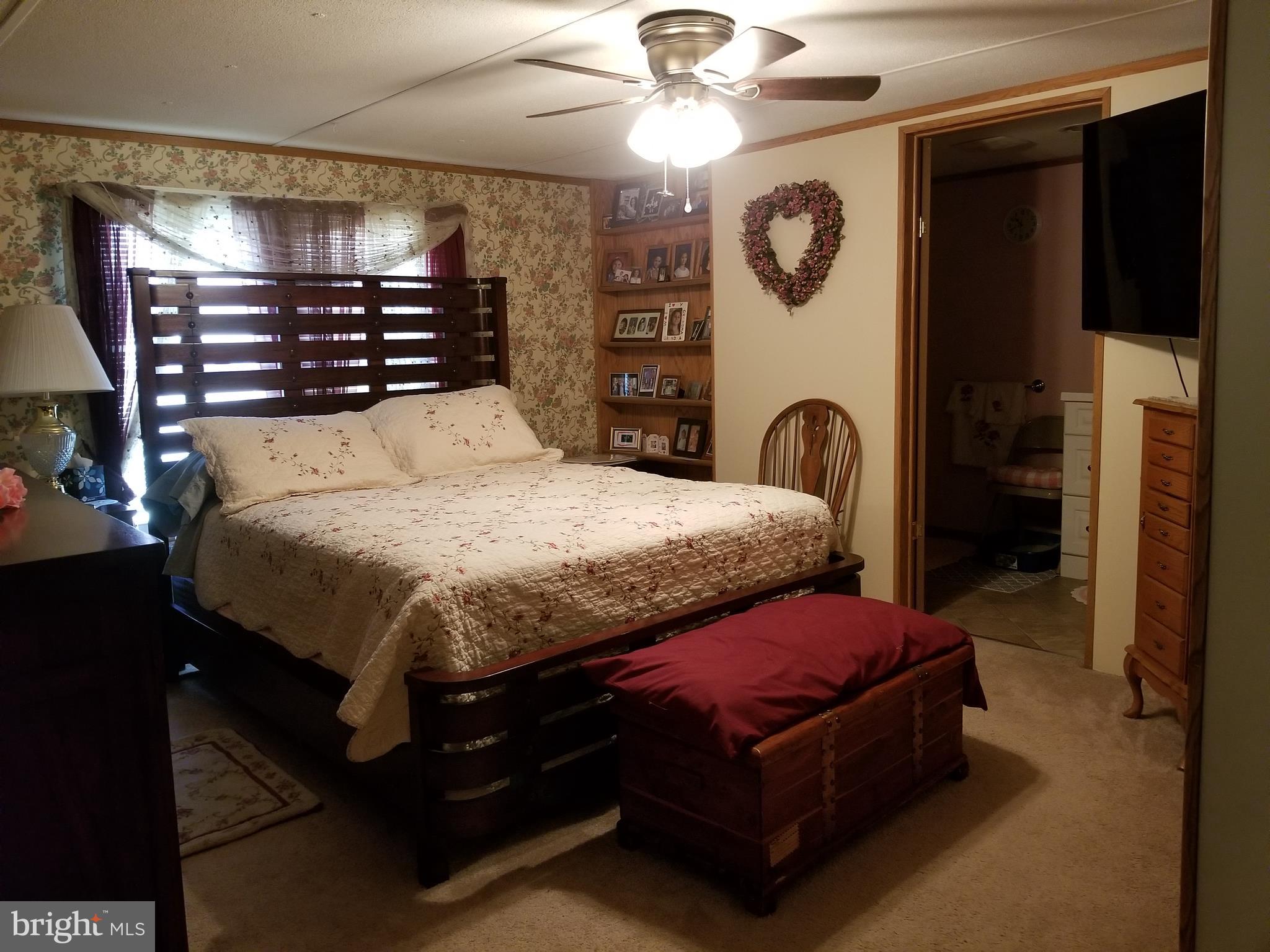 3497 Irish Hill Road Magnolia, DE 19962 - Photo 12 of 34 HUGE, queen bed, big dressers & room to walk!!