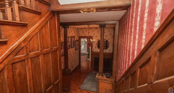 $325,000 | 200 East 14th Street, Horton, KS 66439