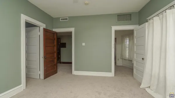 $325,000 | 200 East 14th Street, Horton, KS 66439