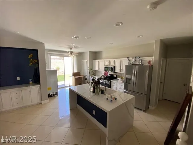 $2,800 | 1154 Warm Sun Court, Las Vegas, NV 89110