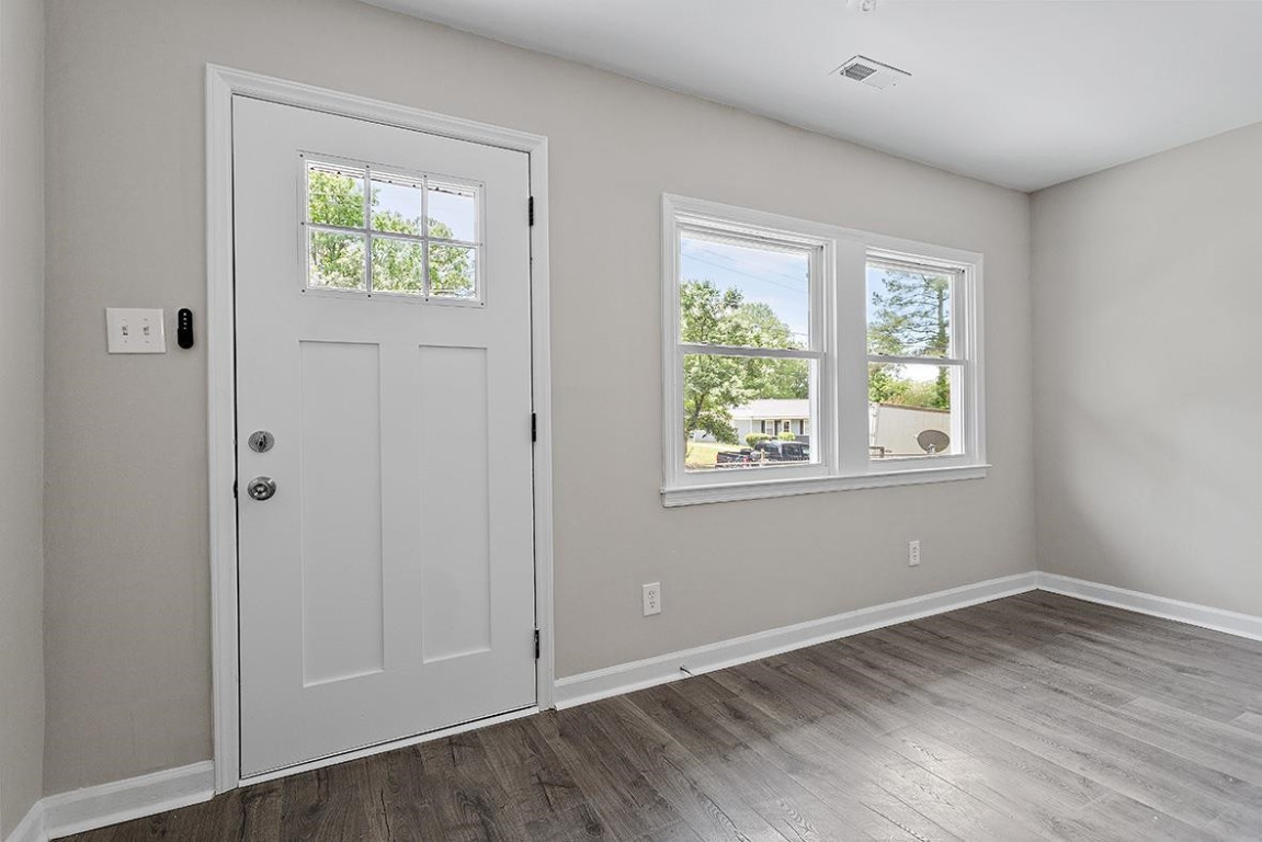 421 Solar Drive Raleigh, NC 27610 - Photo 16 of 30 Gallery Image 16