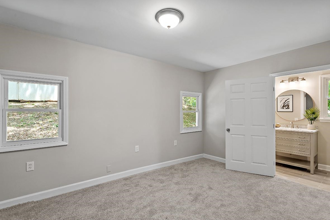 421 Solar Drive Raleigh, NC 27610 - Photo 20 of 30 Gallery Image 20