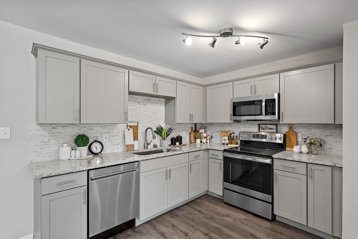 421 Solar Drive Raleigh, NC 27610 - Photo 2 of 30 Gallery Image 2