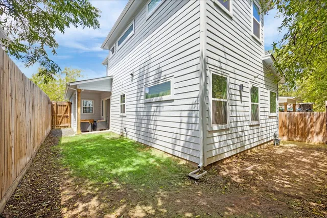 $3,200 | 5413 Blue Bird Lane, Unit 1, Austin, TX 78745