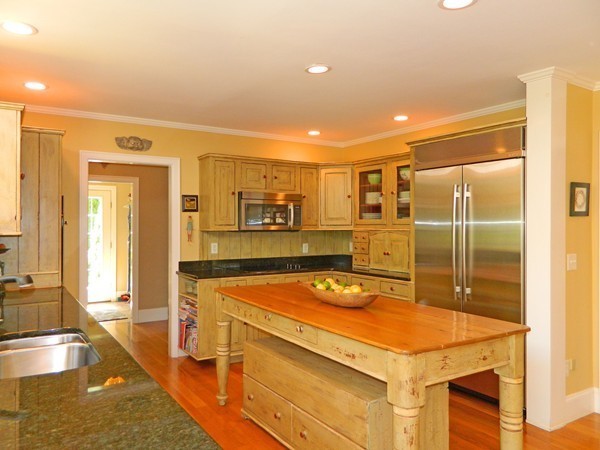 8 Chadwick Farm Road Boxford, MA 01921 - Photo 8 of 30 Gallery Image 8