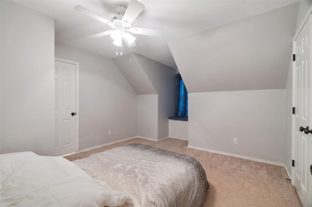 146 County Road Powderly, TX 75473 - Photo 13 of 40