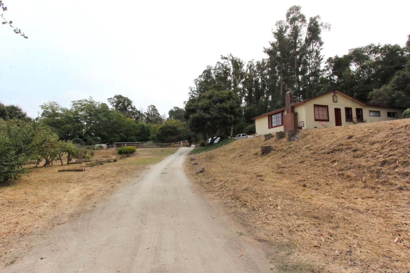225 Johnson Road Watsonville, CA 95076 - Photo 15 of 37 Gallery Image 15