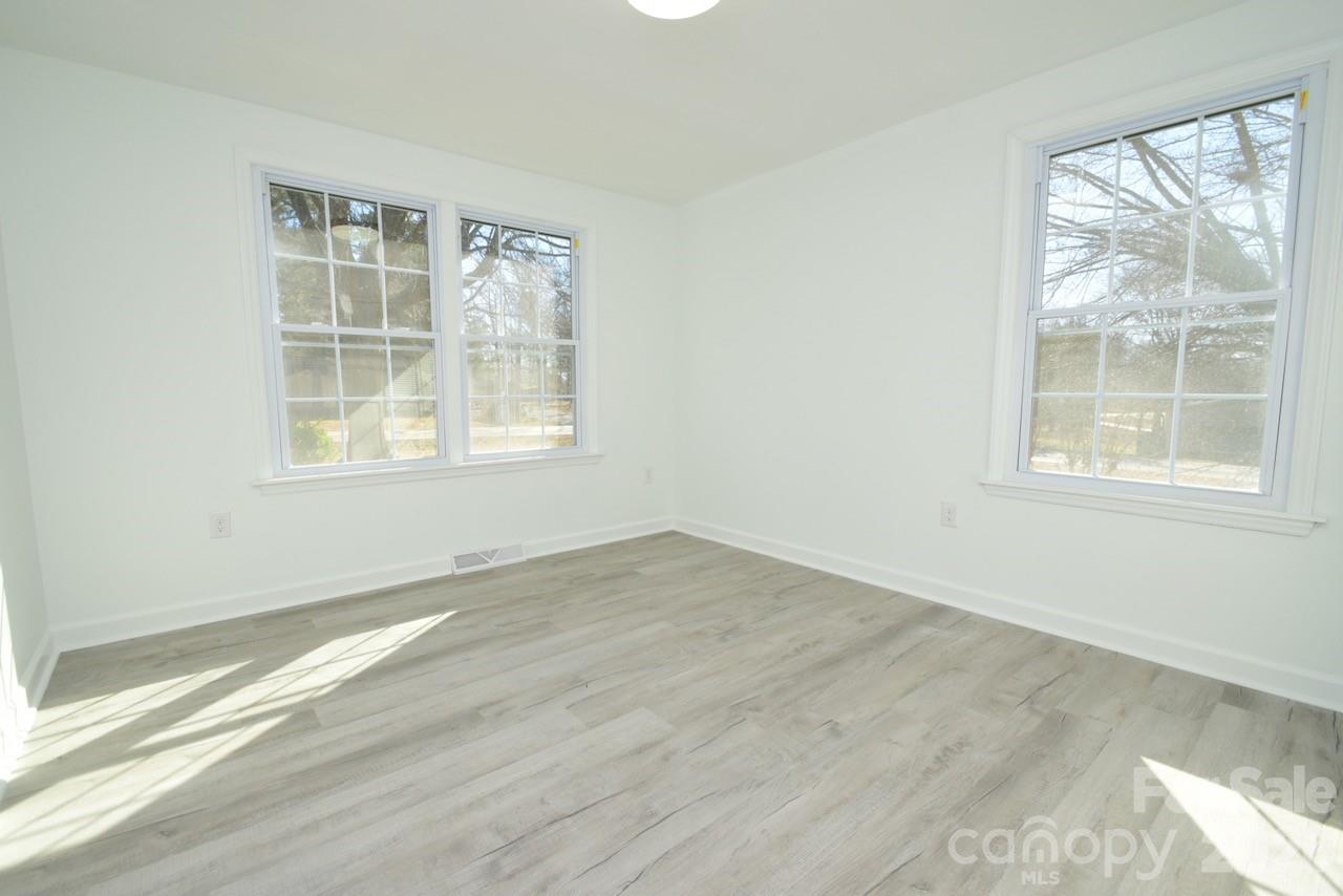 2903 Forbes Road Gastonia, NC 28056 - Photo 14 of 36