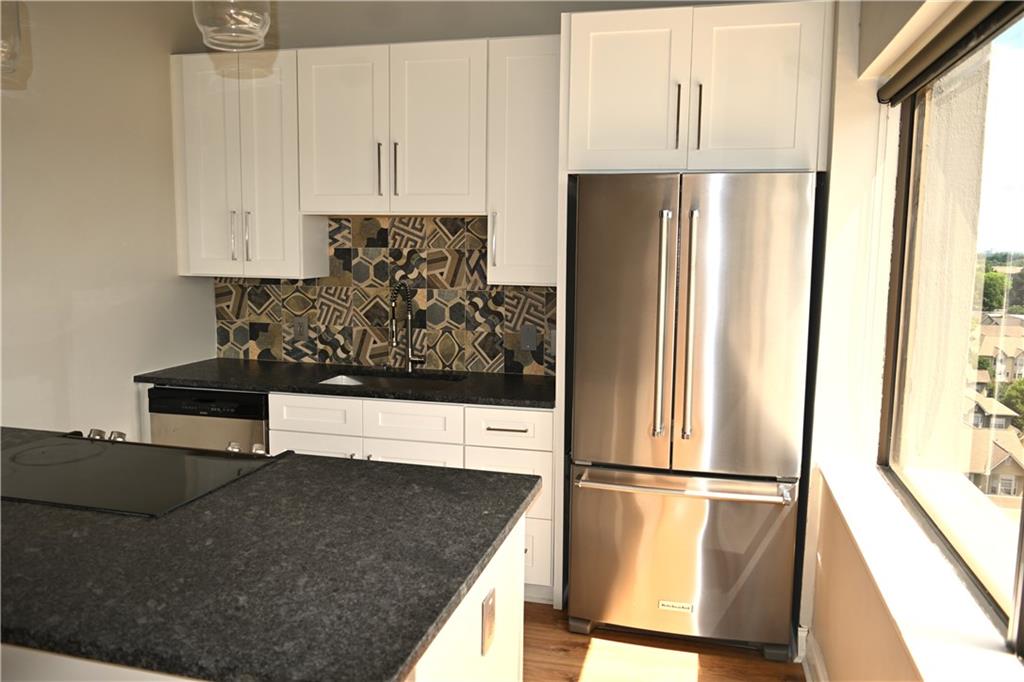 120 Ralph McGill Boulevard Northeast, Unit 809 Atlanta, GA 30308 - Photo 9 of 27