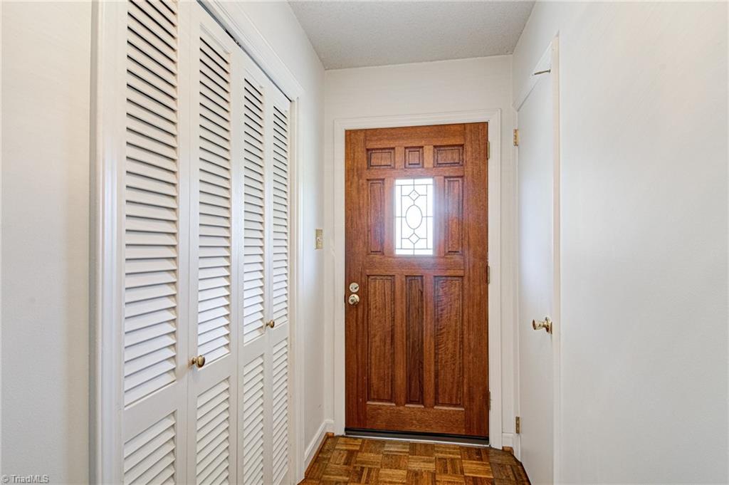 1001 Ritters Lake Road Greensboro, NC 27406 - Photo 5 of 30 Gallery Image 5