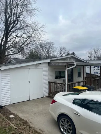 $70,000 | 2713 Prairie Grove Drive, Fort Wayne, IN 46809