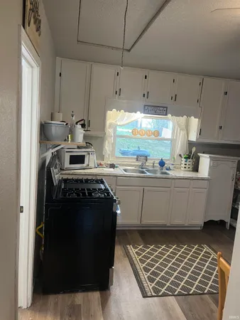 $70,000 | 2713 Prairie Grove Drive, Fort Wayne, IN 46809