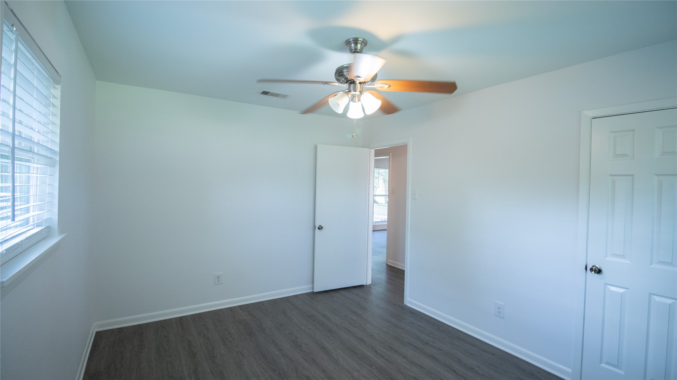 322 Broad Ripple Drive Houston, TX 77336 - Photo 10 of 16 Bedroom