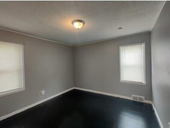 18988 Dale Street Detroit, MI 48219 - Photo 5 of 9 Picture5