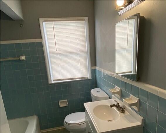 18988 Dale Street Detroit, MI 48219 - Photo 8 of 9 Picture8