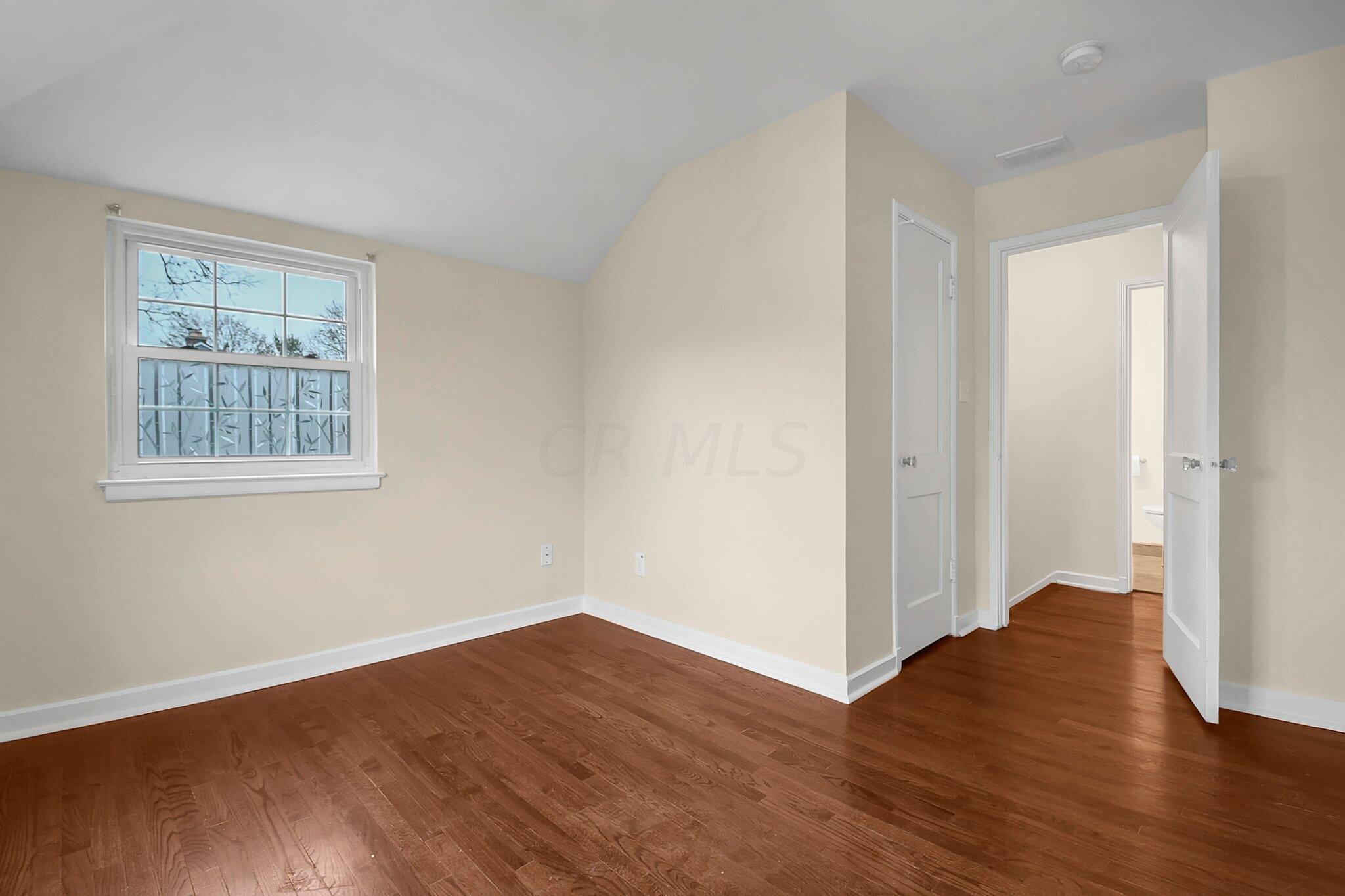 1920 Riverside Drive Columbus, OH 43221 - Photo 24 of 40 Bed 1