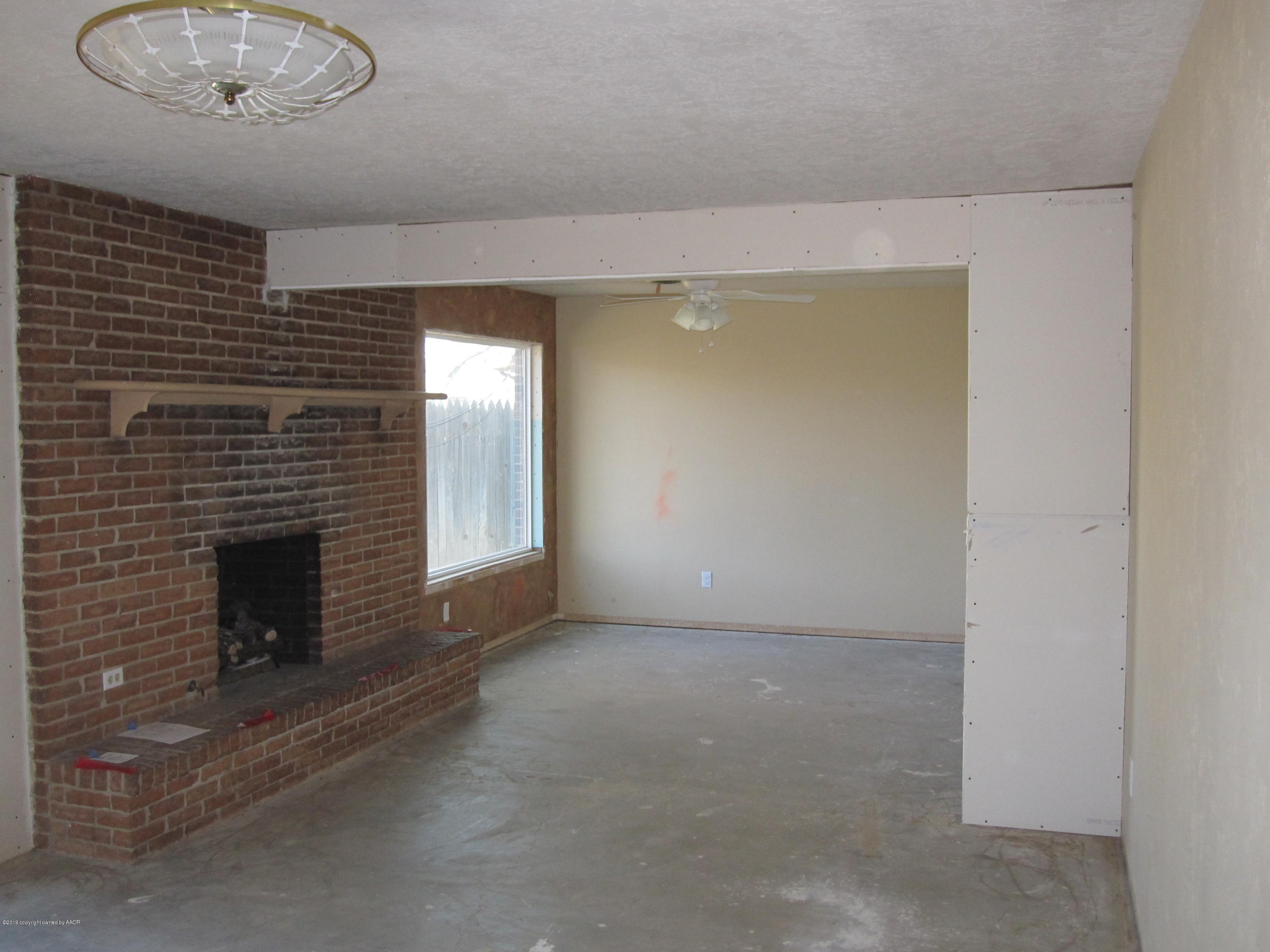6110 Hanson Road Amarillo, TX 79106 - Photo 2 of 14 IMG_0010