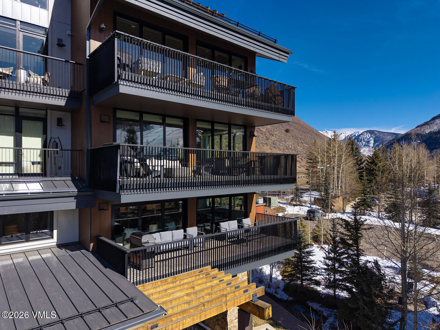 430 South Frontage Road East, Unit RU206 Vail, CO 81657 - Photo 4 of 28 Altus_Vail_206_008