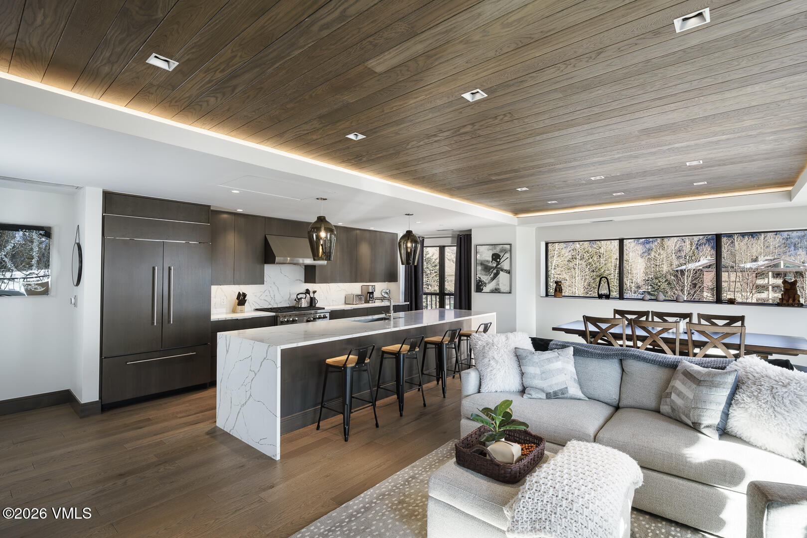 430 South Frontage Road East, Unit RU206 Vail, CO 81657 - Photo 10 of 28 Altus_Vail_206_055