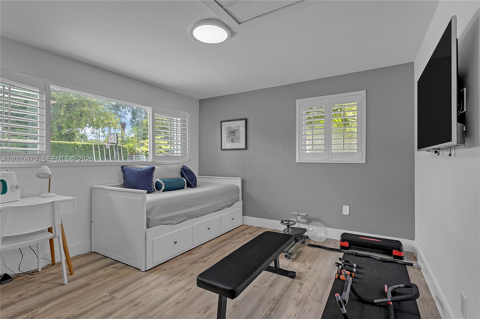 95 Shore Drive West Miami, FL 33133 - Photo 12 of 29