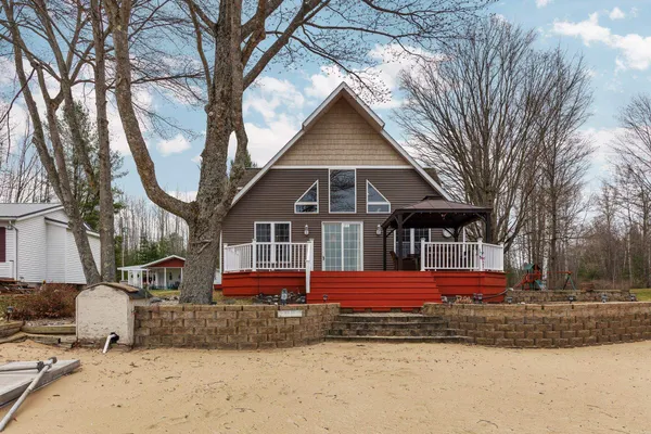 $499,900 | 1219 Nokomis Drive, Gladwin, MI 48624