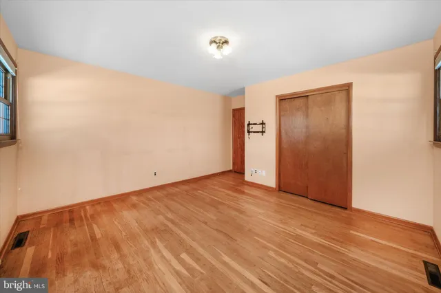 $395,000 | 2423 Parris Drive West, Wilmington, DE 19808