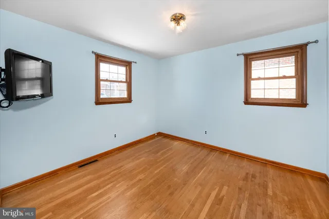 $395,000 | 2423 Parris Drive West, Wilmington, DE 19808