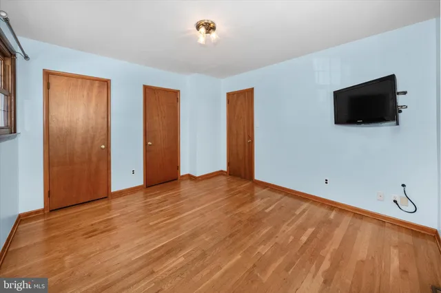 $395,000 | 2423 Parris Drive West, Wilmington, DE 19808